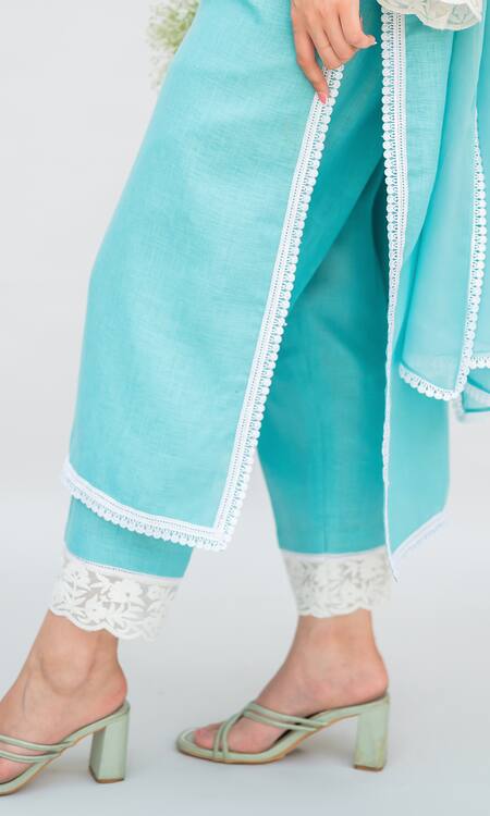 Shop Daljit Sudan Blue Linen, Cotton, Georgette Lace, Embroidery V-neck Aari Kurta Set Online at Aza Fashions Shop_Daljit Sudan_Blue Linen, Cotton, Georgette Lace, Embroidery V-neck Aari Kurta Set _Online_at_Aza_Fashions