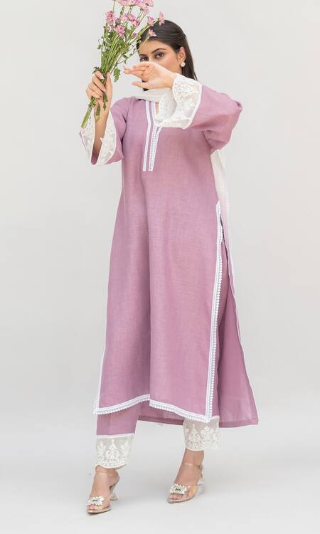 Daljit Sudan Purple Linen, Cotton, Georgette Embroidery V-neck Aari Straight Kurta Set at Aza Fashions Daljit Sudan_Purple Linen, Cotton, Georgette Embroidery V-neck Aari Straight Kurta Set _at_Aza_Fashions