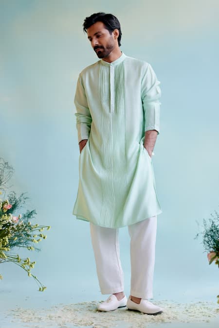 Buy_Nero India_Green Chanderi Embroidered Thread Pintuck Detailed Kurta _Online_at_Aza_Fashions