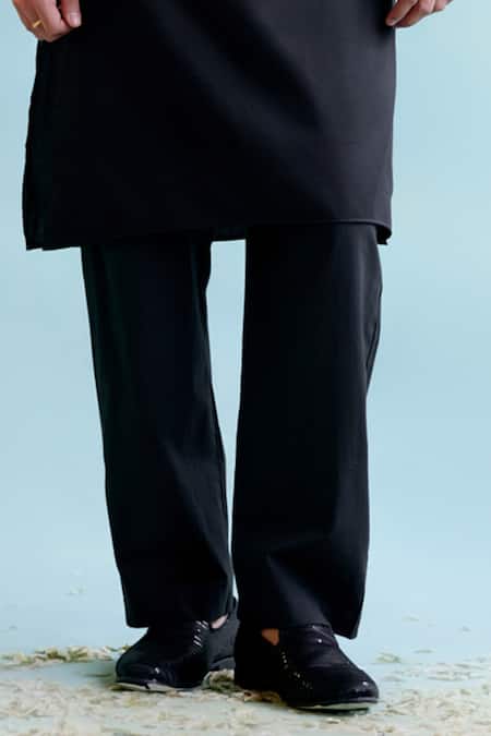 Nero India_Black Muslin, Cotton Embroidery Floral Straight Kurta With Pant _Online_at_Aza_Fashions