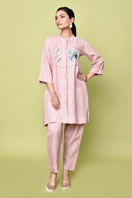 Naintara Bajaj Pink Linen Embellished Threadwork Mandarin Collar Floral Tunic With Pant