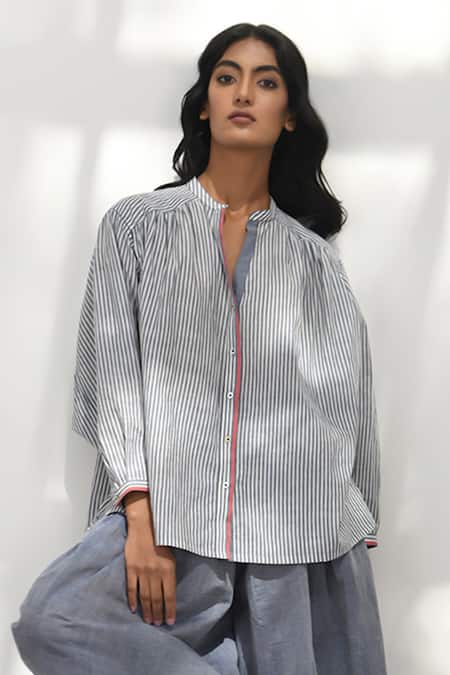 Payal Pratap Grey Handloom Cotton Printed Striped Band Collar Oio Shirt Online at Aza Fashions Payal Pratap_Grey Handloom Cotton Printed Striped Band Collar Oio Shirt _Online_at_Aza_Fashions