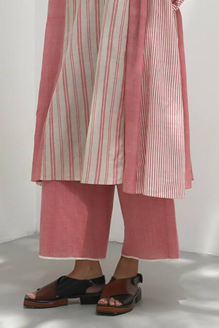 Payal Pratap Pink Handloom Cotton Solid Celine Pant Online at Aza Fashions Payal Pratap_Pink Handloom Cotton Solid Celine Pant _Online_at_Aza_Fashions