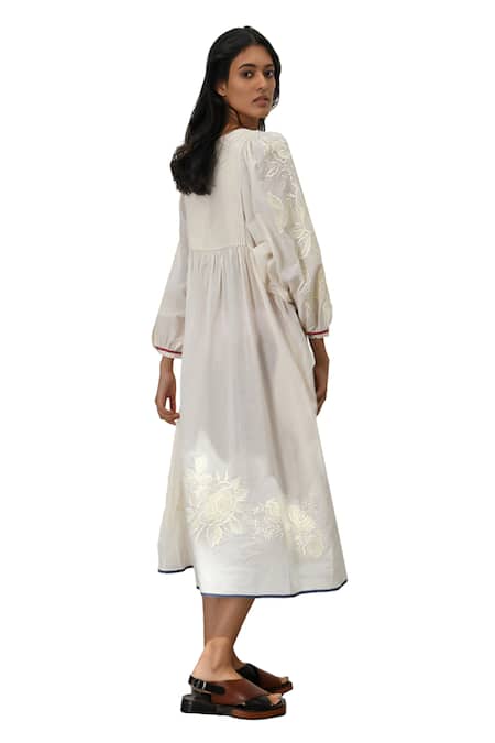 Buy Payal Pratap Ivory Handloom Cotton Embroidered Floral Round Pistoia Dress Online at Aza Fashions Buy_Payal Pratap_Ivory Handloom Cotton Embroidered Floral Round Pistoia Dress _Online_at_Aza_Fashions