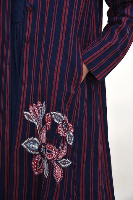 Payal Pratap Blue Handloom Linen Printed Striped Shawl Lapel Jacket at Aza Fashions Payal Pratap_Blue Handloom Linen Printed Striped Shawl Lapel Jacket _at_Aza_Fashions