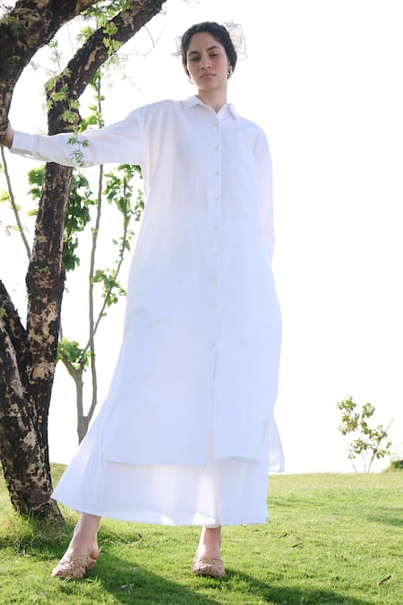 RAAS LIFE White Linen, Cotton Collared Magnolia Tunic With Pant Online at Aza Fashions RAAS LIFE_White Linen, Cotton Collared Magnolia Tunic With Pant _Online_at_Aza_Fashions