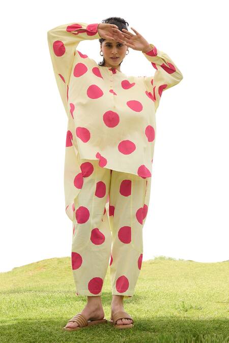 RAAS LIFE Cream Linen Cotton Print Polka Mandarin Collar Poppy Dot Tunic With Trouser Online at Aza Fashions RAAS LIFE_Cream Linen Cotton Print Polka Mandarin Collar Poppy Dot Tunic With Trouser _Online_at_Aza_Fashions