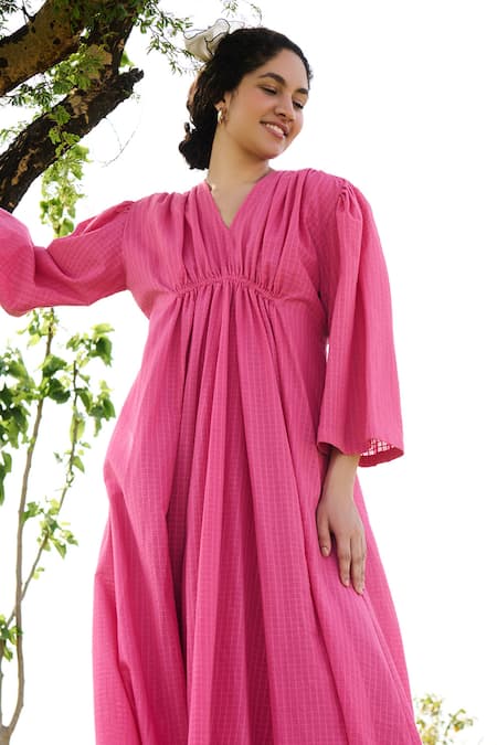 Buy RAAS LIFE Pink 100% Cotton Chequered V Neck Shringara Dress Online at Aza Fashions Buy_RAAS LIFE_Pink 100% Cotton Chequered V Neck Shringara Dress _Online_at_Aza_Fashions