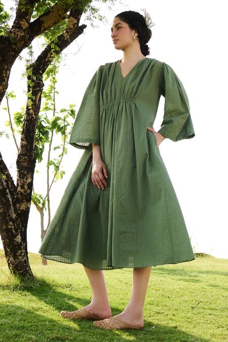 Buy RAAS LIFE Green 100% Cotton Chequered V Neck Shringara Midi Dress Online at Aza Fashions Buy_RAAS LIFE_Green 100% Cotton Chequered V Neck Shringara Midi Dress _Online_at_Aza_Fashions