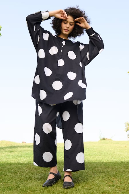 Buy RAAS LIFE Black Linen, Cotton Round Neck Bummer Polka Print Tunic With Pant Online at Aza Fashions Buy_RAAS LIFE_Black Linen, Cotton Round Neck Bummer Polka Print Tunic With Pant _Online_at_Aza_Fashions