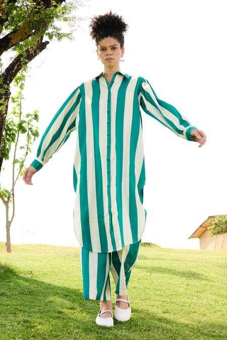 Shop RAAS LIFE Green Linen, Cotton Collared Iris Striped Long Tunic With Pant Online at Aza Fashions Shop_RAAS LIFE_Green Linen, Cotton Collared Iris Striped Long Tunic With Pant _Online_at_Aza_Fashions