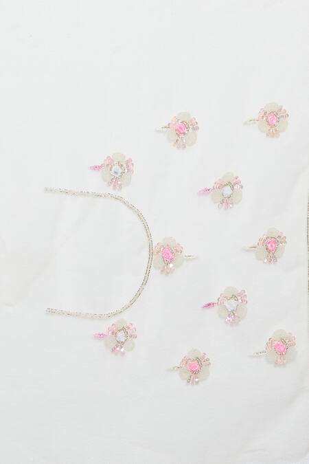 Buy_Samyukta Singhania_Off White Tissue, Silk Sequins, Beads Floral Hand Embroidered Saree