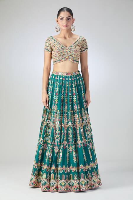 Tamanna Punjabi Kapoor Green Silk Mirrors, Embroidery V-neck Lehenga Set Online at Aza Fashions Tamanna Punjabi Kapoor_Green Silk Mirrors, Embroidery V-neck Lehenga Set_Online_at_Aza_Fashions