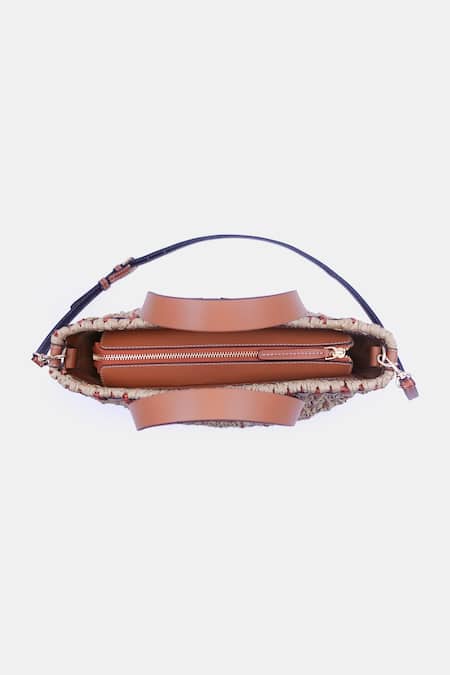 Buy_Versuhz_Beige Leather And Raffia Woven Tote Bag _Online_at_Aza_Fashions