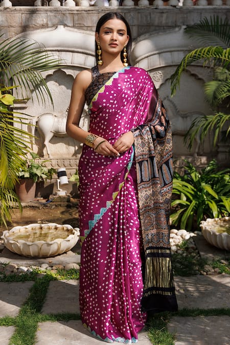 Buy_Geroo Jaipur_Purple Modal, Silk Bandhani Pattern Saree With Unstitched Blouse Piece _Online_at_Aza_Fashions