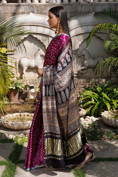 Geroo Jaipur_Purple Modal, Silk Bandhani Pattern Saree With Unstitched Blouse Piece _at_Aza_Fashions
