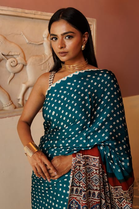 Buy Geroo Jaipur Green Modal, Silk Bandhani Scatter Saree With Unstitched Blouse Piece Buy_Geroo Jaipur_Green Modal, Silk Bandhani Scatter Saree With Unstitched Blouse Piece