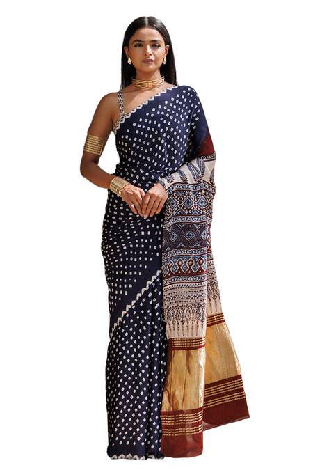 Geroo Jaipur_Black Modal, Silk Blossom Print Pallu Saree With Unstitched Blouse Piece_Online_at_Aza_Fashions