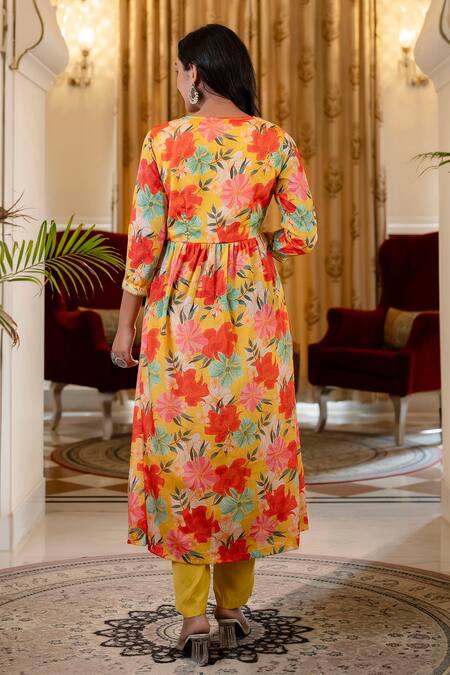 Shop Kohsh Yellow Chiffon Embroidery, Mirrors V-neck Floral Pattern Yoke Kurta Pant Set at Aza Fashions Shop_Kohsh_Yellow Chiffon Embroidery, Mirrors V-neck Floral Pattern Yoke Kurta Pant Set_at_Aza_Fashions