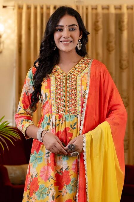 Buy Kohsh Yellow Chiffon Embroidery, Mirrors V-neck Floral Pattern Yoke Kurta Pant Set Online at Aza Fashions Buy_Kohsh_Yellow Chiffon Embroidery, Mirrors V-neck Floral Pattern Yoke Kurta Pant Set_Online_at_Aza_Fashions