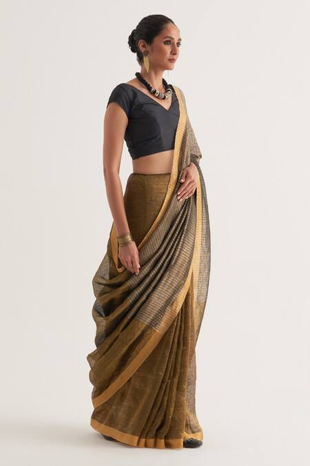 Five Point Five Gold Linen, Tissue Abha Stripe Pattern Saree With Unstitched Blouse Piece at Aza Fashions Five Point Five_Gold Linen, Tissue Abha Stripe Pattern Saree With Unstitched Blouse Piece_at_Aza_Fashions