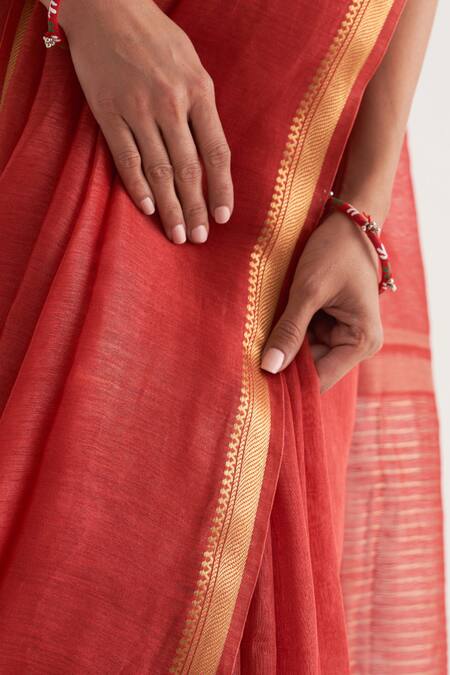Buy_Five Point Five_Red Silk, Linen Paro Stripe Pattern Saree With Unstitched Blouse Piece
