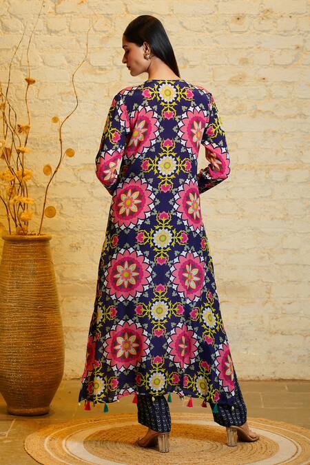 Shop Sajeda A Lehry Blue Silk, Crepe Mirrors, Misu Geometric Print Embroidered Kurta And Pant Set at Aza Fashions Shop_Sajeda A Lehry_Blue Silk, Crepe Mirrors, Misu Geometric Print Embroidered Kurta And Pant Set_at_Aza_Fashions