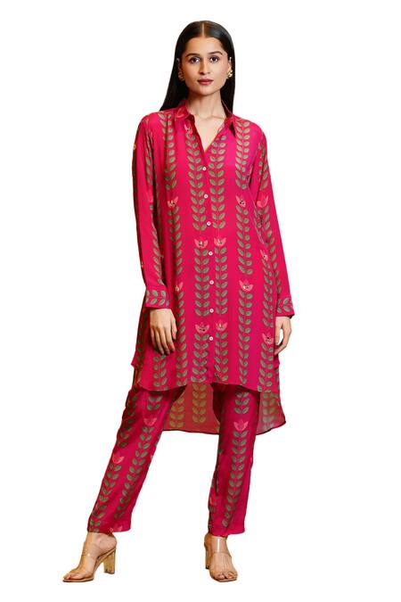 Sajeda A Lehry Pink Silk, Crepe Mirrors, Embroidery Sania High Low Printed Kurta And Pant Set at Aza Fashions Sajeda A Lehry_Pink Silk, Crepe Mirrors, Embroidery Sania High Low Printed Kurta And Pant Set_at_Aza_Fashions