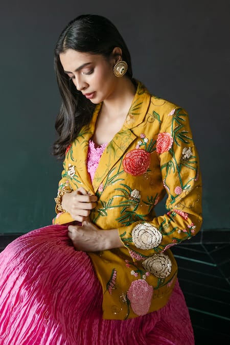 Buy_Shachi Sood_Yellow Tissue Chanderi Print Floral Notched Embroidered Jacket _Online_at_Aza_Fashions