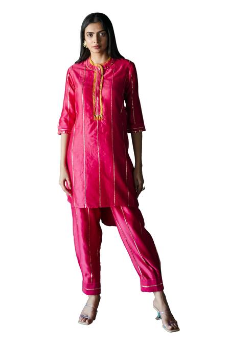 Shachi Sood_Pink Chanderi Sequins, Beads Collared Embroidered Kurta With Pant _Online_at_Aza_Fashions