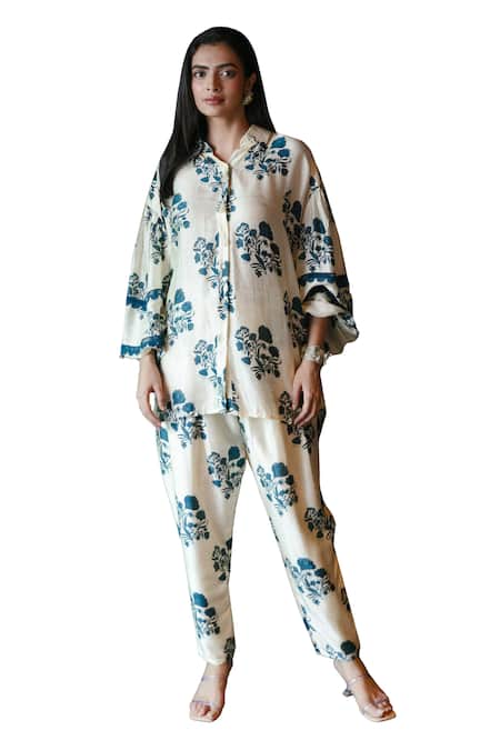 Shachi Sood_Off White Dupion Silk Print Floral Collar Shirt And Pant Set _Online_at_Aza_Fashions