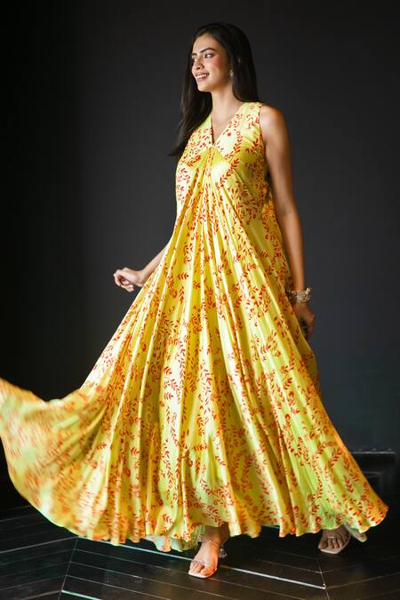 Buy_Shachi Sood_Yellow Satin Silk Print Leaf V- Neck Flared Dress _Online_at_Aza_Fashions
