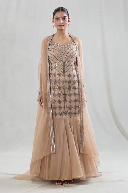 Shop Swati Wadhwani Couture Beige Organza Sequins V-neck Elanor Embroidered Gown With Cape Online at Aza Fashions Shop_Swati Wadhwani Couture_Beige Organza Sequins V-neck Elanor Embroidered Gown With Cape _Online_at_Aza_Fashions