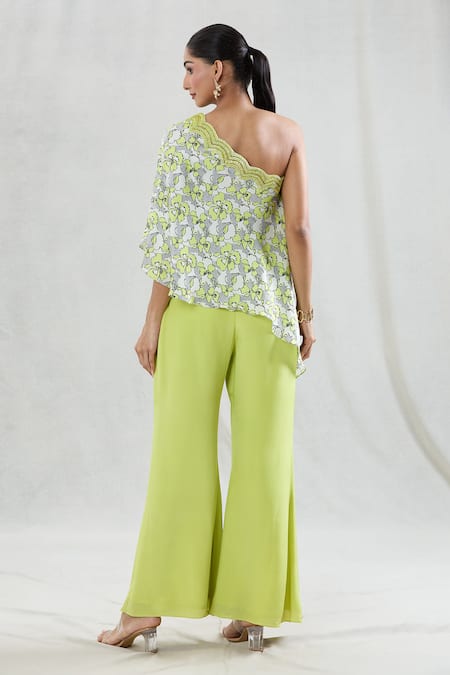 Swati Wadhwani Couture Diana Printed Cape With Pant 