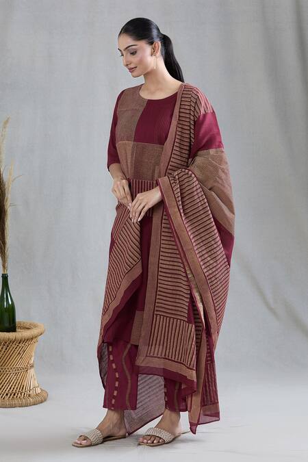 Banana Labs Red Cotton Sequins, Embroidery Round Neck Striped Print Kurta Pant Set at Aza Fashions Banana Labs_Red Cotton Sequins, Embroidery Round Neck Striped Print Kurta Pant Set _at_Aza_Fashions