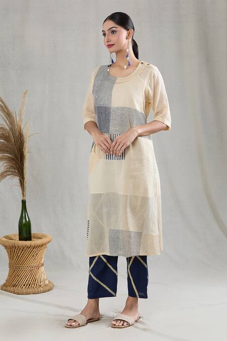 Shop_Banana Labs_White Cotton Round Neck Striped Pattern Kurta And Pant Set _Online_at_Aza_Fashions