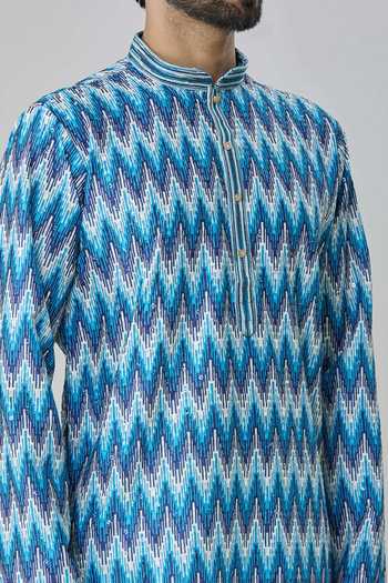 Arihant Rai Sinha_Blue Cotton, Pashmina Embroidery Floral And Chevron Print Kurta Set_at_Aza_Fashions
