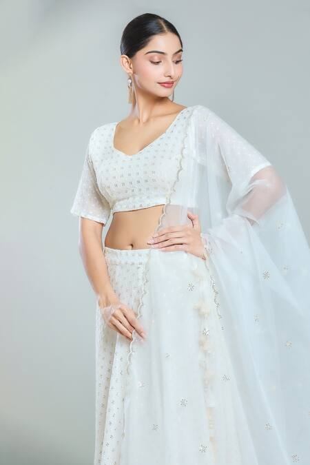 Buy_Naintara Bajaj_White Organza, Georgette Sequins Shimmering Snowflake Embroidered Lehenga Set