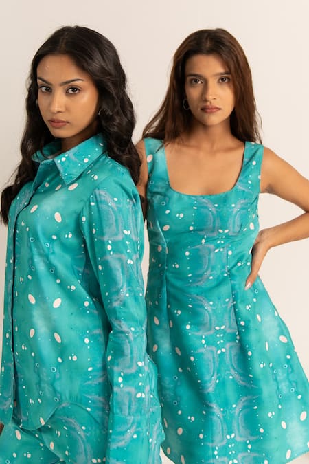 Buy_Kritika Madan Label_Green Dupion Silk Printed Abstract Collared Shirt And Pant Set_Online_at_Aza_Fashions