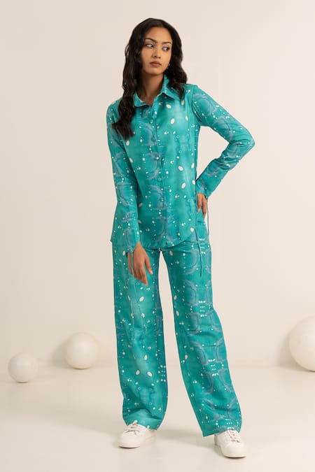 Shop_Kritika Madan Label_Green Dupion Silk Printed Abstract Collared Shirt And Pant Set_Online_at_Aza_Fashions