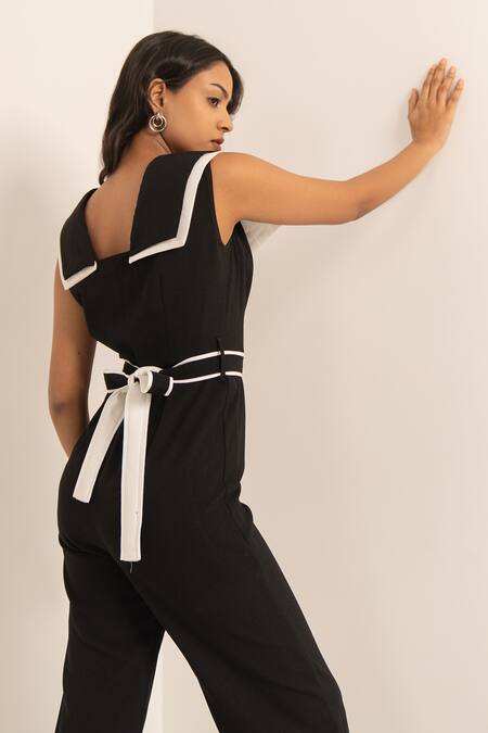 Kritika Madan Label Black Crepe Plain Double Collared Jumpsuit With Belt at Aza Fashions Kritika Madan Label_Black Crepe Plain Double Collared Jumpsuit With Belt_at_Aza_Fashions
