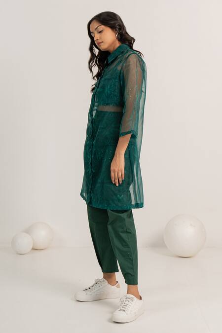 Kritika Madan Label Green Cotton Printed Abstract Collared Long Shirt Pant Set at Aza Fashions Kritika Madan Label_Green Cotton Printed Abstract Collared Long Shirt Pant Set_at_Aza_Fashions