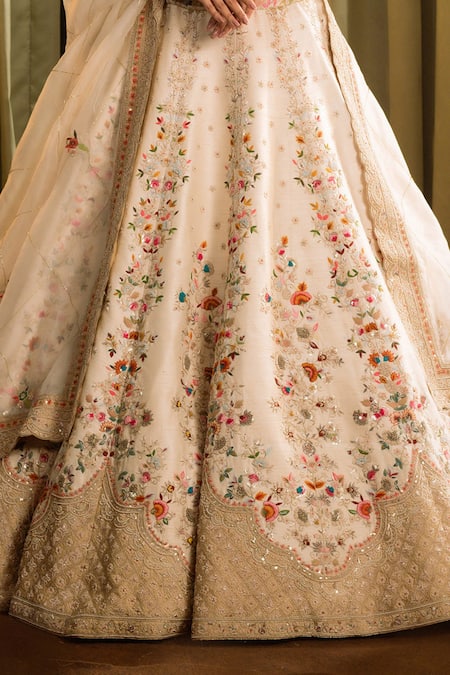 Shop_Pallavi Poddar_Ivory Organza, Silk Sequins, Bindu Floral Zardozi Embroidered Bridal Lehenga Set _Online_at_Aza_Fashions