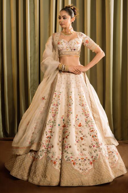 Pallavi Poddar_Ivory Organza, Silk Sequins, Bindu Floral Zardozi Embroidered Bridal Lehenga Set _at_Aza_Fashions