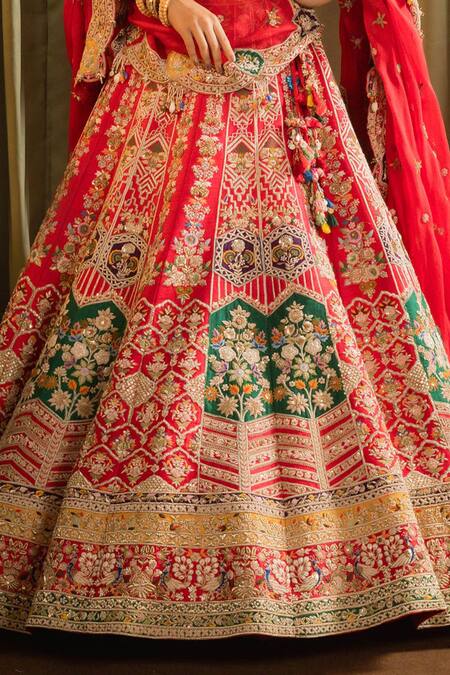 Pallavi Poddar_Red Organza, Silk Sequins, Beads, Eena Floral Geometric Bridal Lehenga Set _at_Aza_Fashions