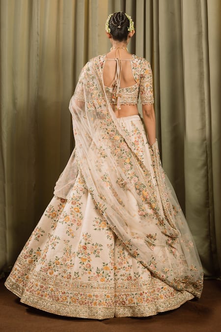 Shop Pallavi Poddar Ivory , Organza Beads, Gandharaj Floral Resham Bridal Lehenga Set at Aza Fashions Shop_Pallavi Poddar_Ivory , Organza Beads, Gandharaj Floral Resham Bridal Lehenga Set _at_Aza_Fashions