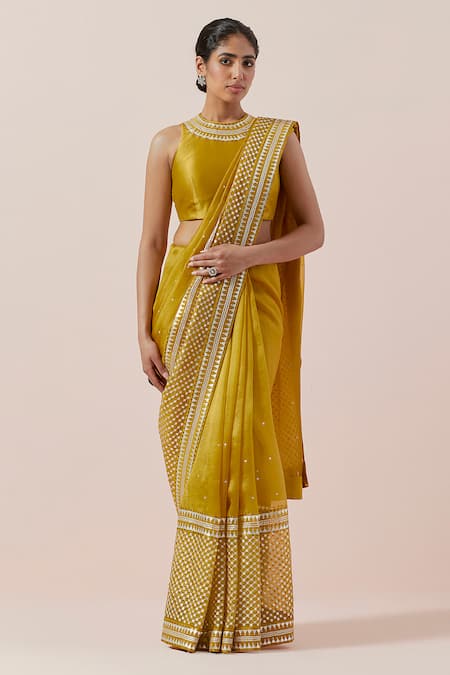 Priyal Prakash_Yellow Silk Organza, Chanderi Sequins, Zari Round Neck Embroidered Saree Set _at_Aza_Fashions