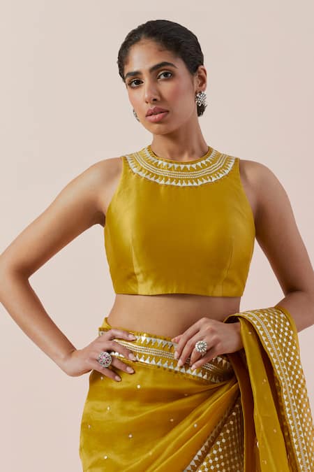 Buy_Priyal Prakash_Yellow Silk Organza, Chanderi Sequins, Zari Round Neck Embroidered Saree Set 