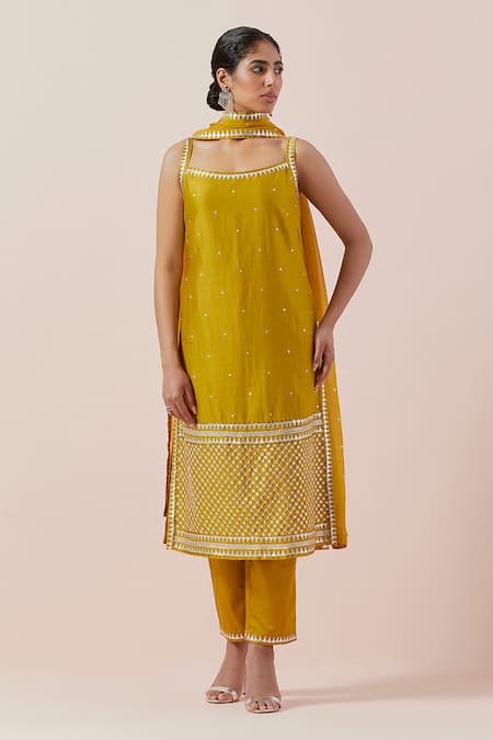 PRIYAL PRAKASH Yellow Dupatta Viscose Organza Embroidered Aari Round Chanderi Kurta Pant Set 