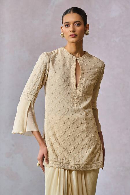 Tarun Tahiliani_Off White Silk, Georgette Pearls, Hand Embroidered Kurta With Draped Dhoti _Online_at_Aza_Fashions